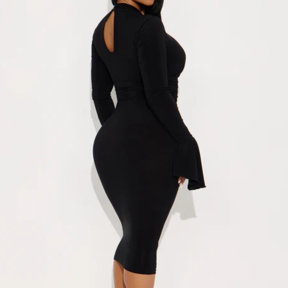 Jaiden Cut Out Midi Dress - Black - Picture 3 of 3